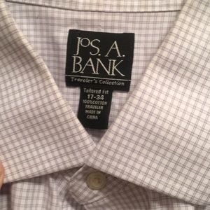 Jos A Bank 17-34 Travelers Collection shirt